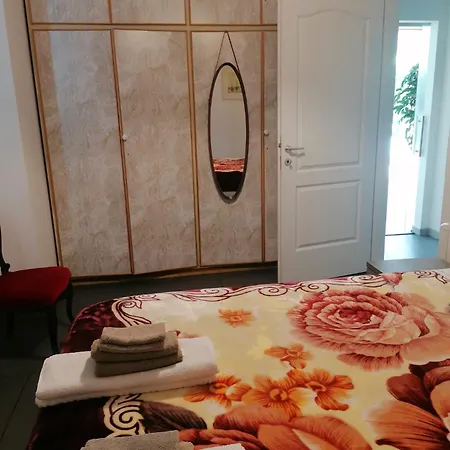 Casa Laura Como